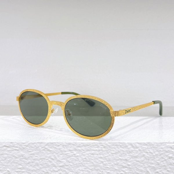 Dior Slim Metal Gold Frame sunglasses Top quality (Perfect Replica） - Image 5