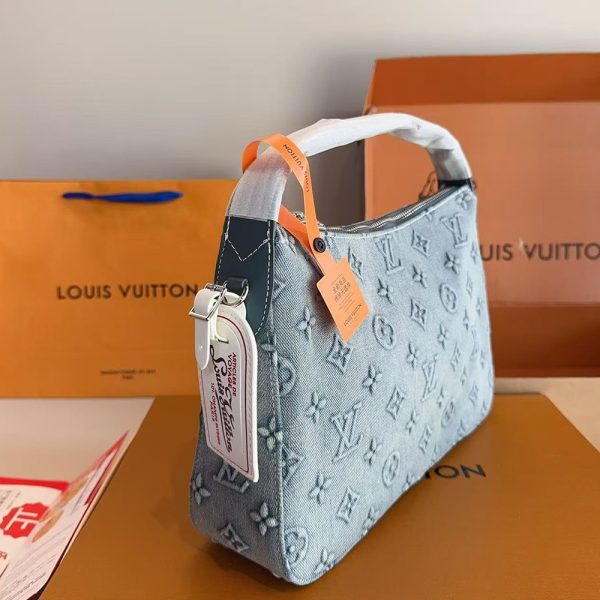 Louis Vuitton LV Hobo Shoulder Bag (Replica) - Image 4