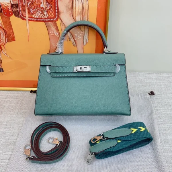 Hermès Kelly22 Handbag (Replica) - Image 8