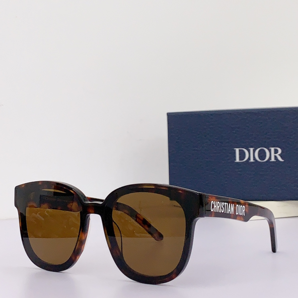 Dior Square Sunglasses Top Quality (Perfect Replica） - Image 6