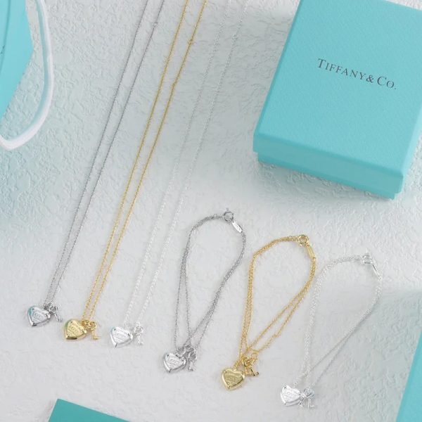 Tiffany Jewelry Necklaces Accessories (Replica)