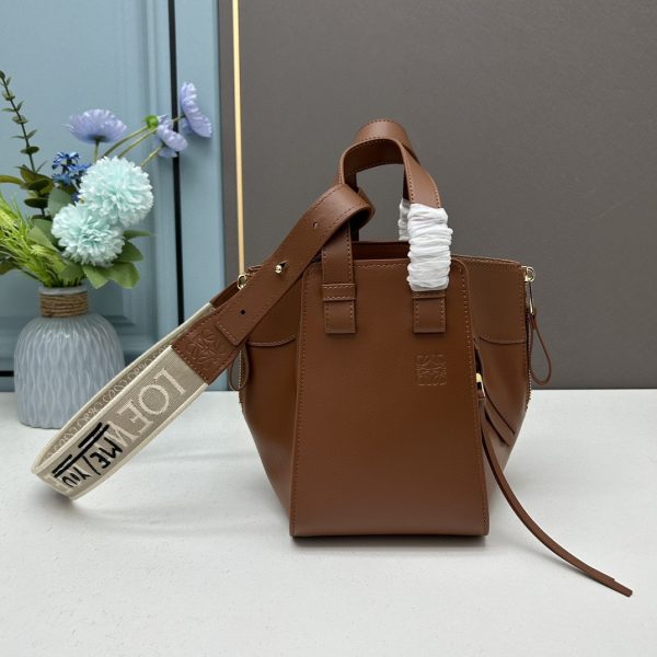 Loewe Hammock Drawstring Crossbody Bag (Replica) - Image 2