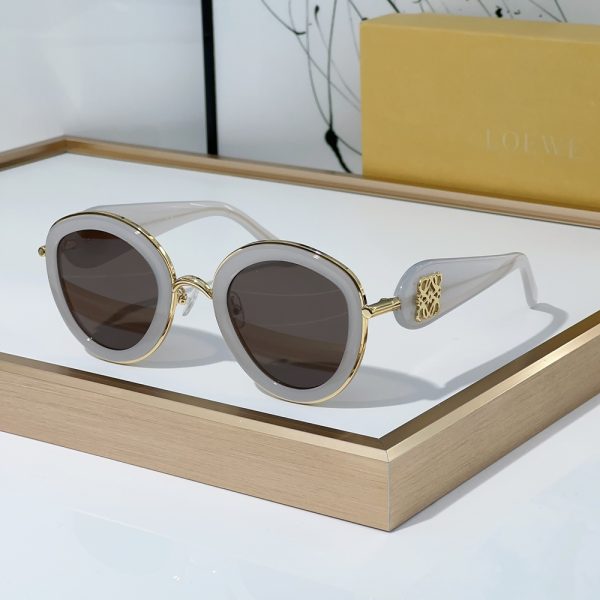 Loewe Round Sun Glasses Top Quality （Replica） - Image 3