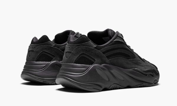 Yeezys Boost 700 V2 “Vanta” - Image 3