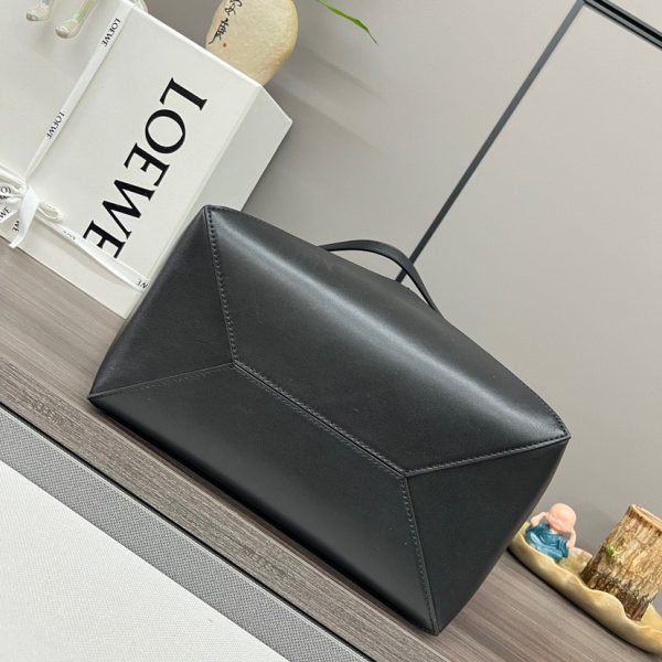 Loewe Puzzle Fold Tote in shiny calfskin Medium Black(Replica) - Image 4