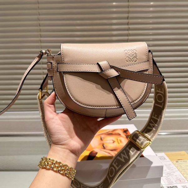 Loewe Gate Shoulder Bag Mini(Replica) - Image 4