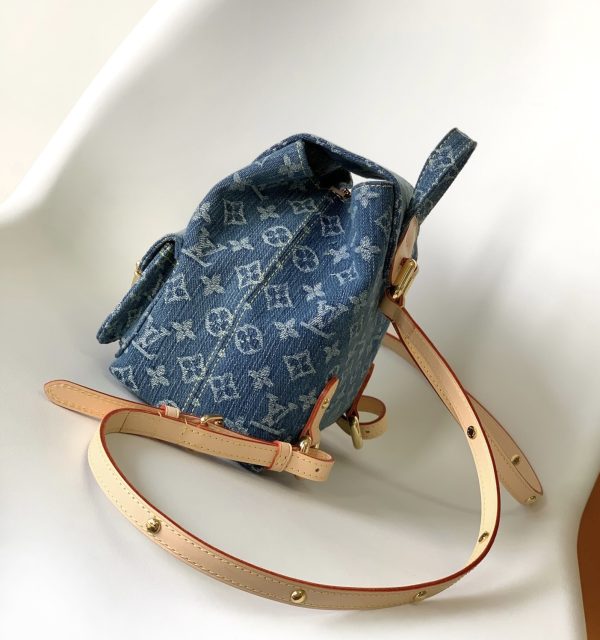 Louis Vuitton LV VENICE Denim Backpack M46836(Replica) - Image 4