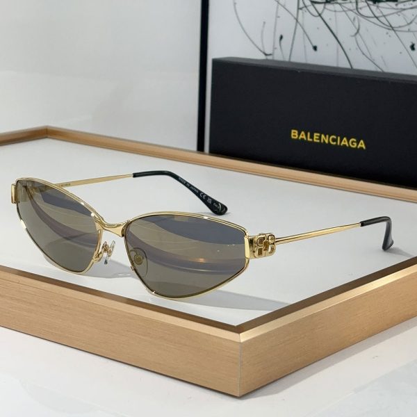 Balenciaga  Metal Thin Mirror leg Strap Logo   sunglasses Top quality （Replica）