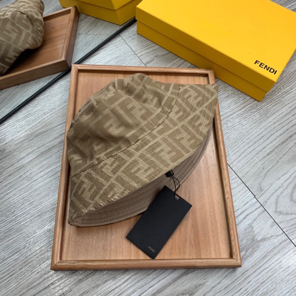 Fendi Breathable And Comfortable Fisherman Hat Sunhat （Replica） - Image 3