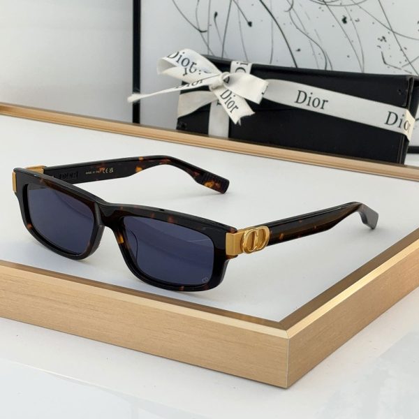 Dior Mirror Leg Stereoscopic Logo Acetate Fibre sunglasses Top quality  (Perfect Replica） - Image 9