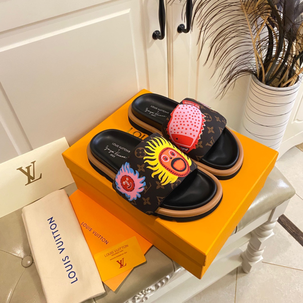 Louis Vuitton LV Pillow Yayoi Kusama Slide Sandal(Replica) - Image 9