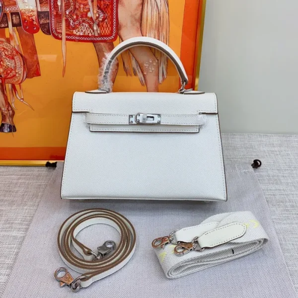 Hermès Kelly22 Handbag (Replica) - Image 3