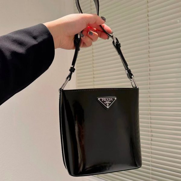 Prada Smooth Bucket Bag（Replica） - Image 3