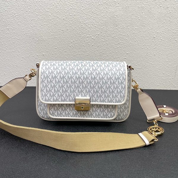 Michael Kors MK Bradshaw Crossbody Bag  (Replica) - Image 10