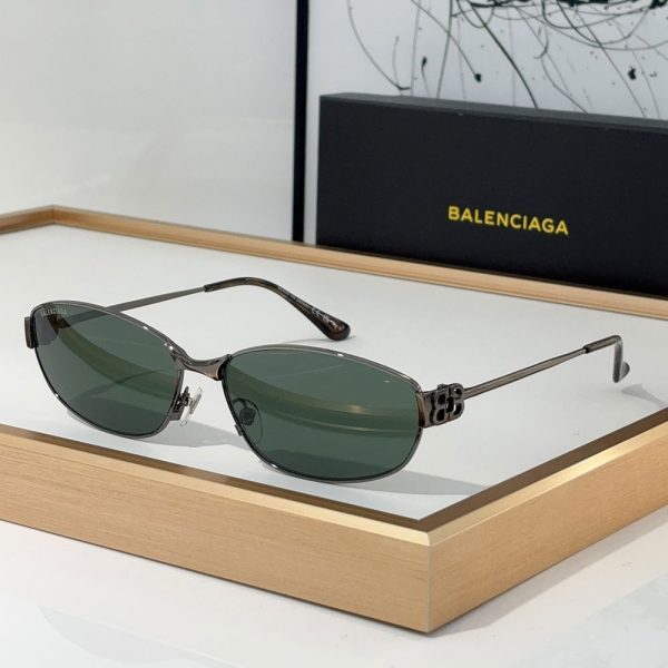 Balenciaga  Metal Mirror leg hollowed Out B Letter Logo   sunglasses Top quality （Replica） - Image 3