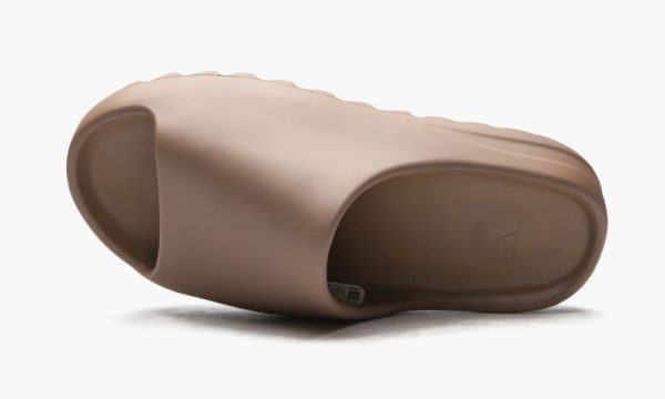 Yeezys Slide “Core 2021” - Image 5