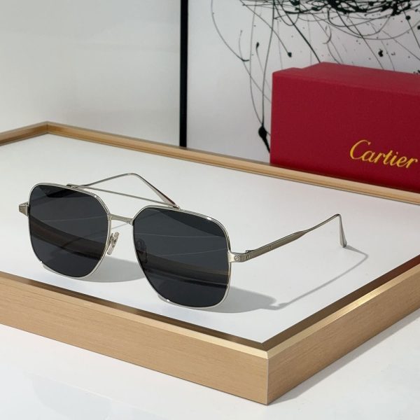 Cartier  Slim Metal Frame sunglasses Top quality （Replica） - Image 5