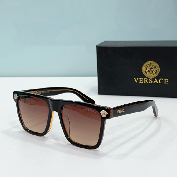 Versace  Frame leg Logo Sunglasses Top Quality（Replica） - Image 7