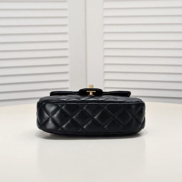 Chanel coco Leather Handle Shoulder Crossbody Bag（Replica） - Image 4