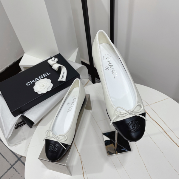 Chanel  Simple casual shoes Sandals Slide（Replica） - Image 5