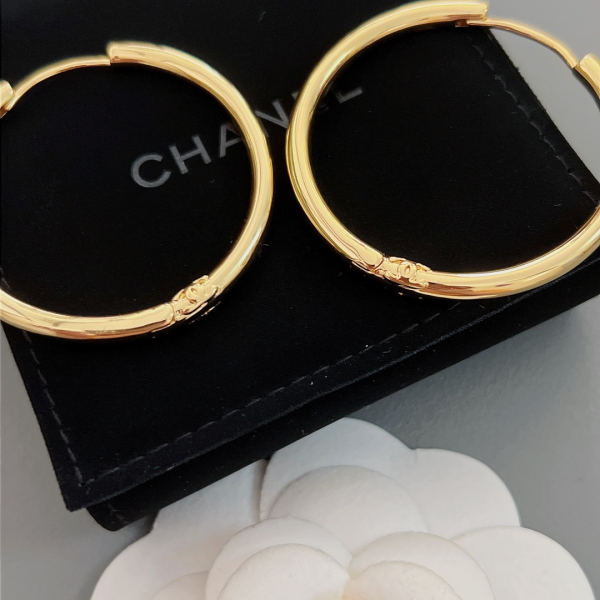 Chanel Round Earrings - Image 2