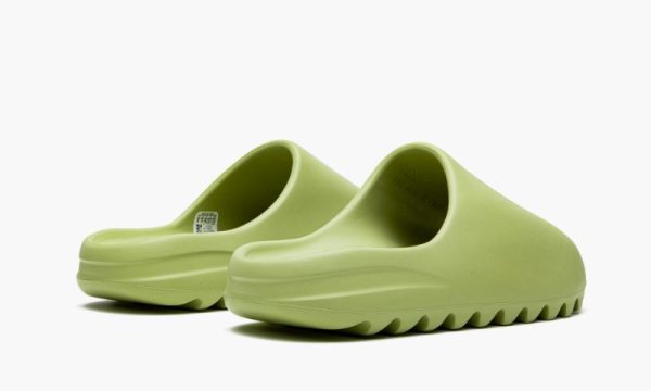 Yeezys Slide “Resin” - Image 3