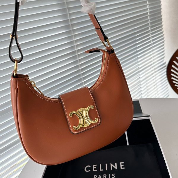 Celine Triomphe Canvas&Leather hand shoulder bag (Replica) - Image 5