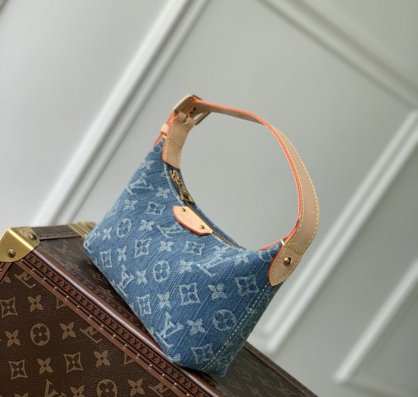 Louis Vuitton LV HILLS POCHETTE Denim Handbag M82949(Replica) - Image 4