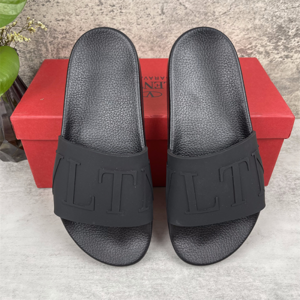 Valentino Rubber Simple And Casual Slide Sandal(Replica) - Image 9