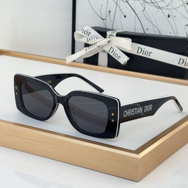 Dior Side Letter Plate Frame sunglasses Top quality (Perfect Replica）