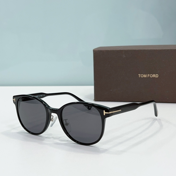 Tom Ford T-Shaped Logo Sunglasses Top Quality（Replica）