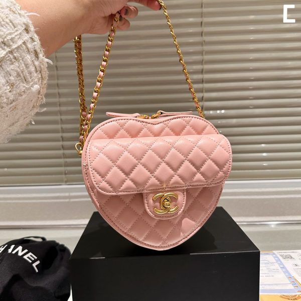 Chanel  Heart Bag (Perfect Replica） - Image 2