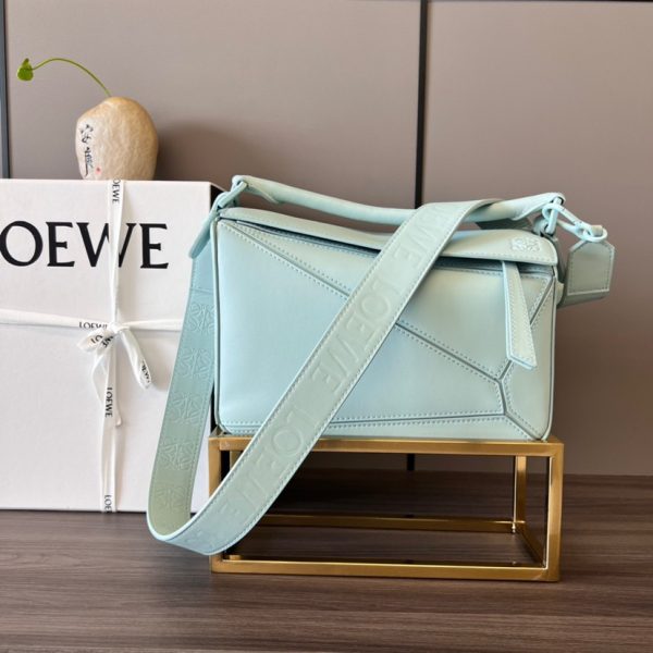 Loewe Small Puzzle Light Blue(Replica)