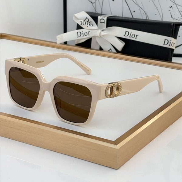 Dior Mirror Leg Hollow CD Logo sunglasses  Top quality (Perfect Replica）