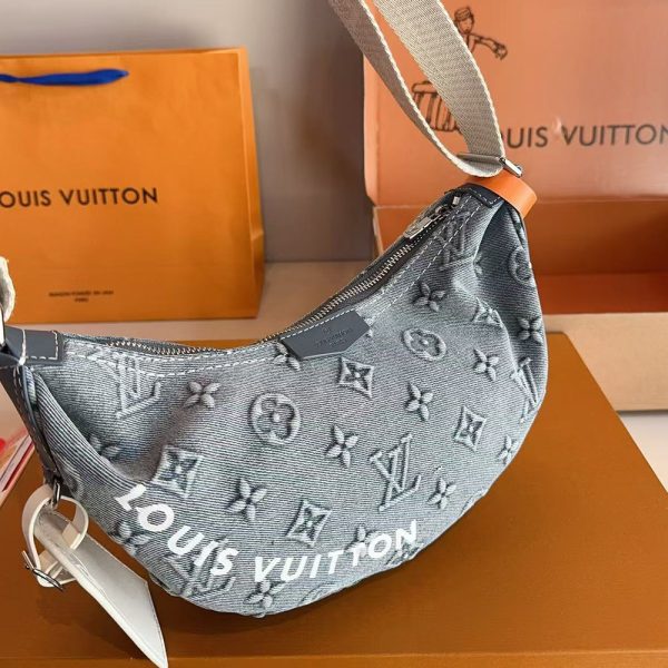 Louis Vuitton LV Crossbody Bag  (Replica) - Image 4