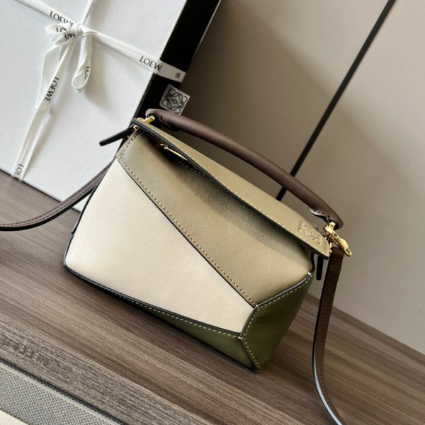 Loewe Mini Puzzle white-green(Replica)