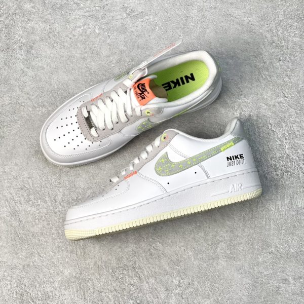 Nike Air Force White Green - Image 2