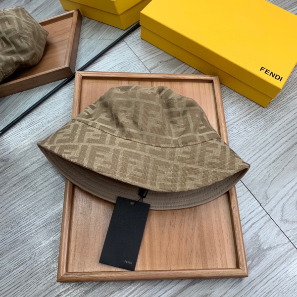 Fendi Breathable And Comfortable Fisherman Hat Sunhat （Replica）