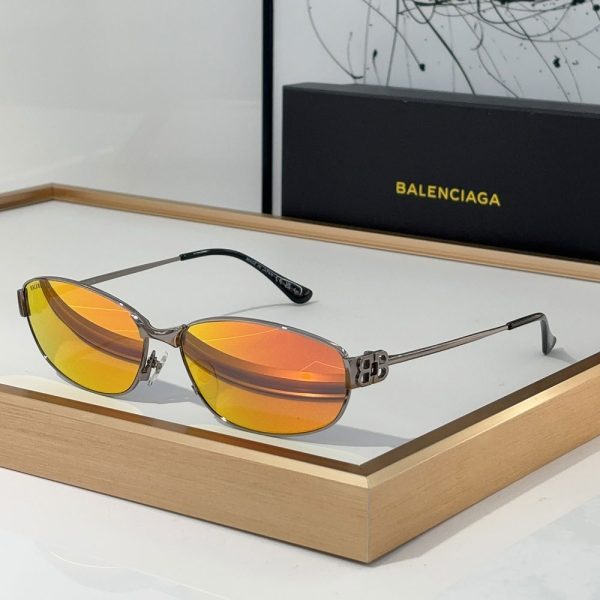 Balenciaga  Metal Mirror leg hollowed Out B Letter Logo   sunglasses Top quality （Replica） - Image 5