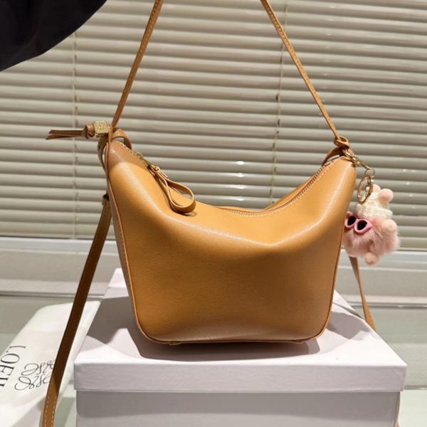 Loewe Hammock Hobo Handbag(Replica) - Image 2