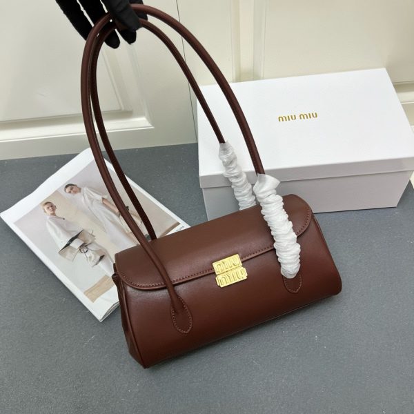 MIU MIU Leather Shoulder Bag (Replica) - Image 5