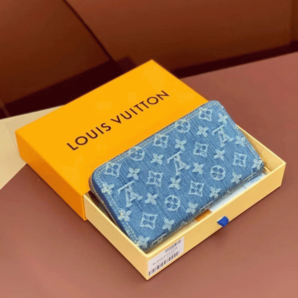 Louis Vuitton LV ippy Zipper Money Clip bags （Replica） - Image 2