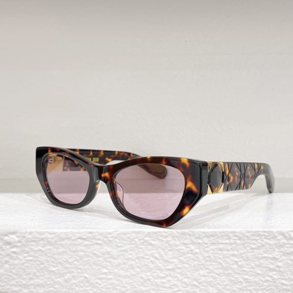 Dior Outdoor Casual Oval Sunglasses Top Quality (Perfect Replica） - Image 2