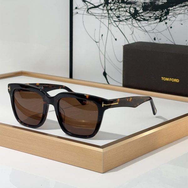 Tom Ford Outdoor UV Protection Sunglasses Top quality（Replica） - Image 2