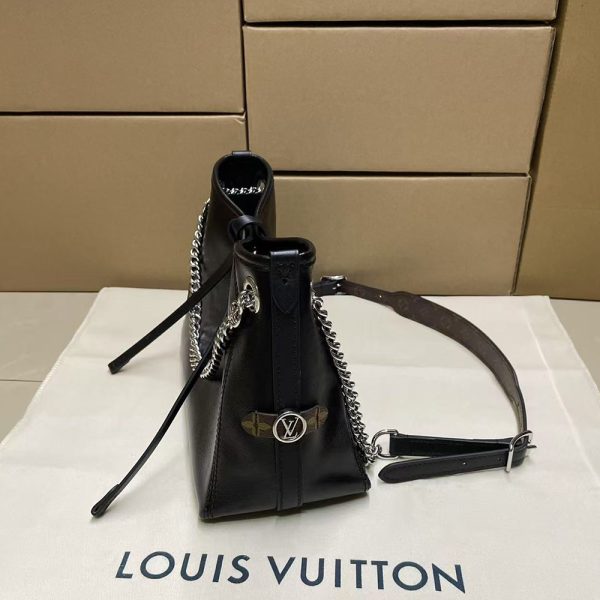 Louis Vuitton CarryAll BB  (Replica) - Image 5