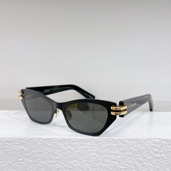 Dior Metal Letter Logo Sunglasses Top Quality (Perfect Replica） - Image 4