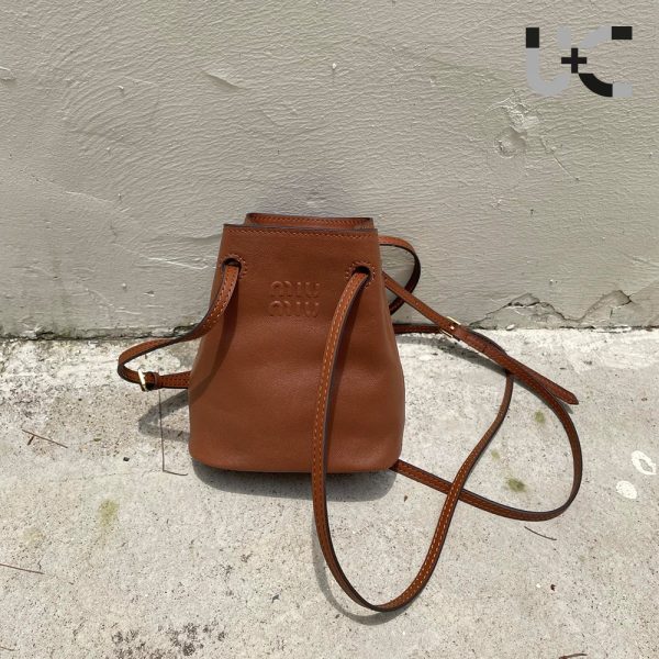 Miu Miu Sheepskin Bucket Bag（Replica） - Image 7