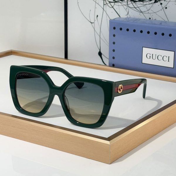 Gucci  Casual everything sunglasses Top quality （Replica）