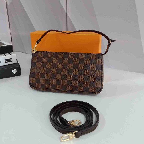 Louis Vuitton LV Easy Pouch Bag(Replica) - Image 3