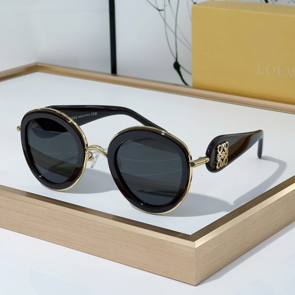 Loewe Round Sun Glasses Top Quality （Replica） - Image 4